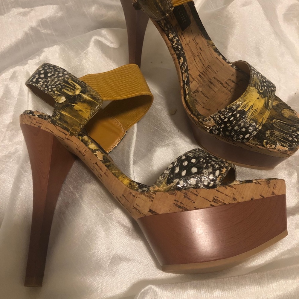 Steve Madden Lux platform heels